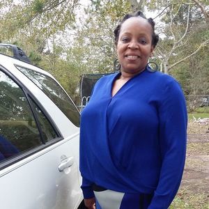 Meet your Posher, Beverly